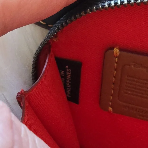 Adorable Disney X Coach Mickey Mouse Ears Coin Wallet 🖤🐭❤️🎁